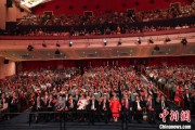梦见抓虾中菲共同庆祝两国建交五十周年