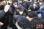梦见抓虾多次未经允许外出，“素媛案”凶手赵斗淳再次被拘留