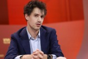 梦见抓虾人工智能实验室Mistral将推出其首款推理模型，挑战 OpenAI
